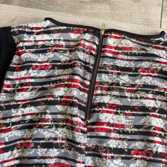 Charming Charlie Stripe Floral Sleeveless Dress - Black, Red, White S chic - Picture 6 of 9